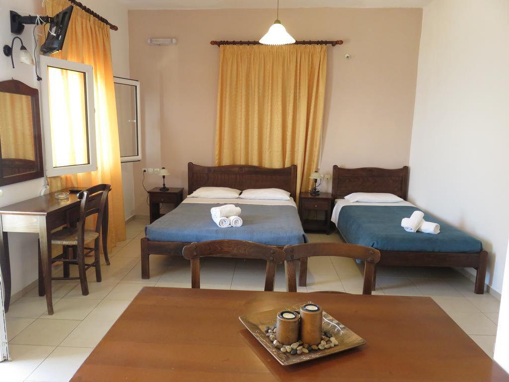 Frosso'S Sea Apartments Kokkini Hani Exterior foto